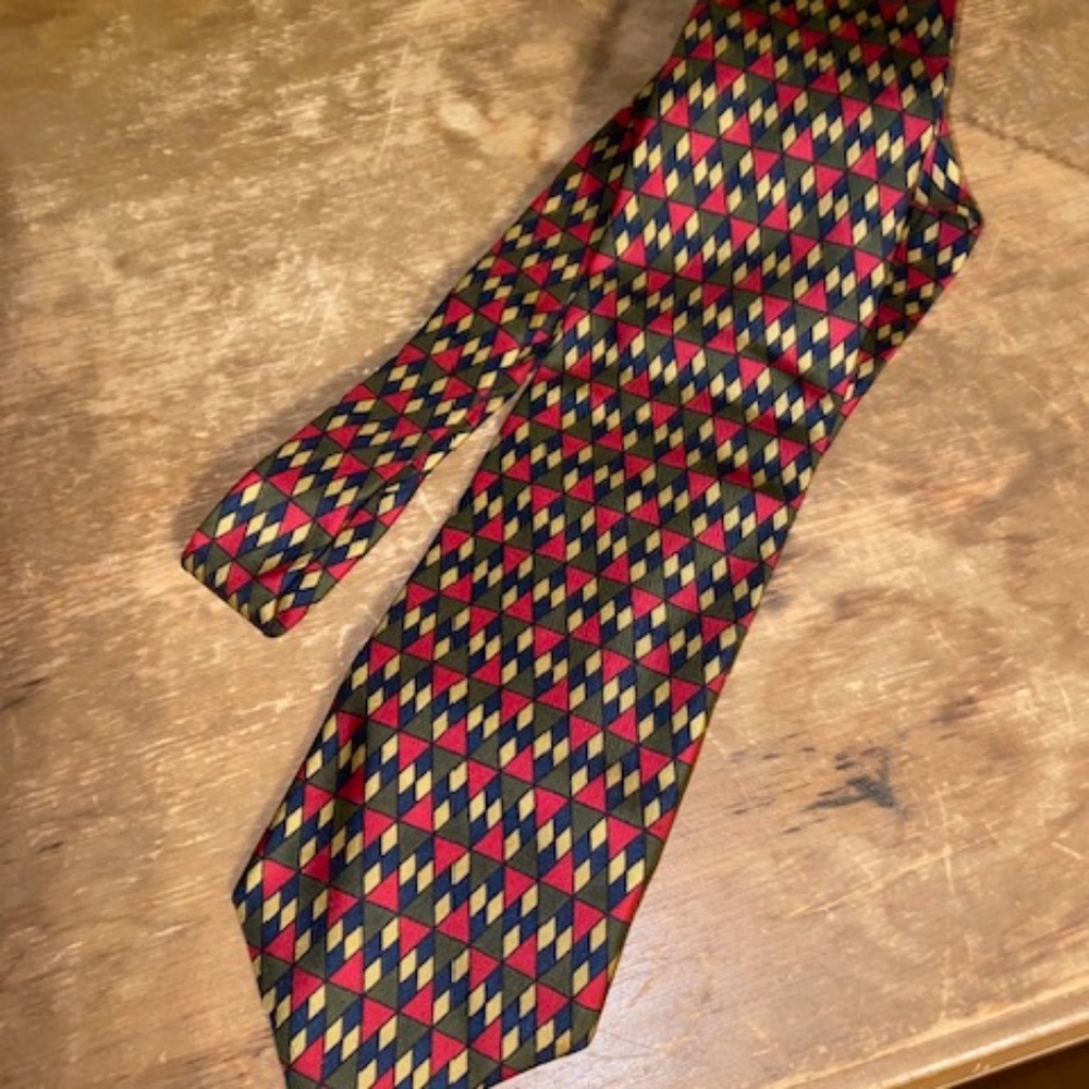 ASCOT CHANG SILK TIE -- HAND MADE IN ENGLAND
